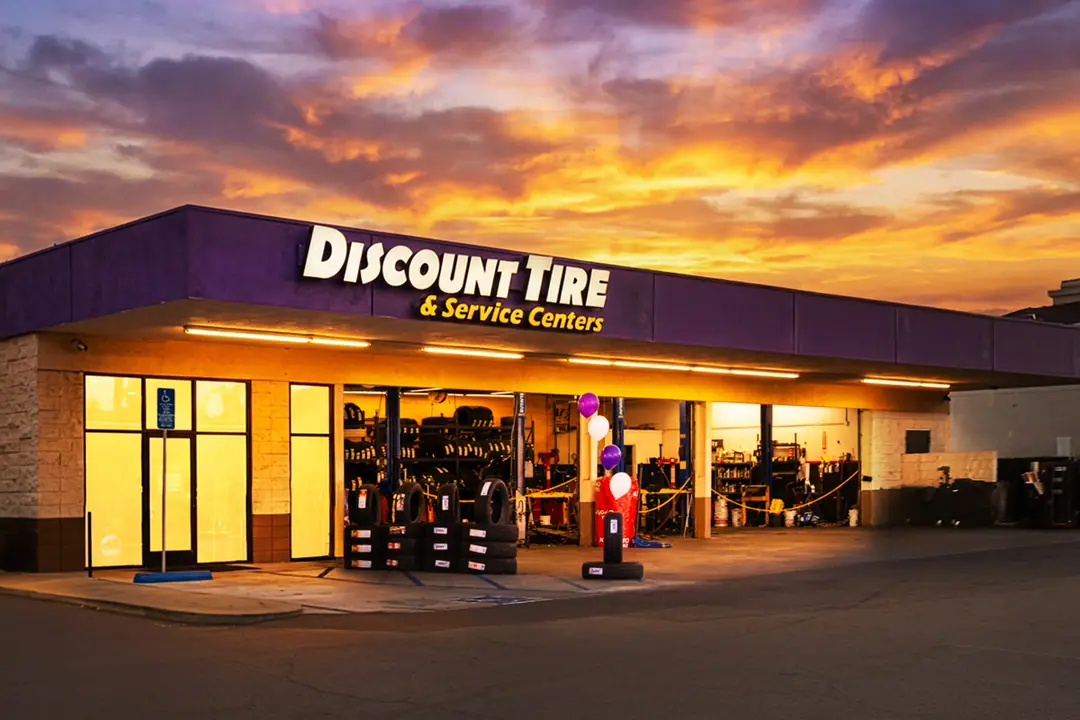 Discount Tire & Service Centers Anaheim storefront at 2146 W. Lincoln Ave